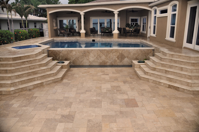 Elegant Pavers Retaining Walls